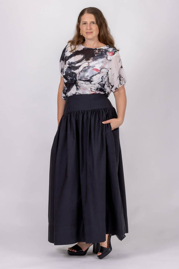 womens black cotton poplin maxi skirt 